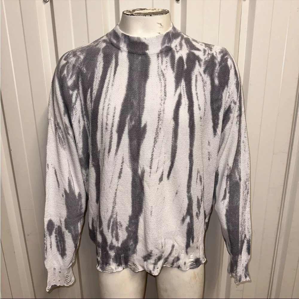 Represent Clothing Sample Sweater Large